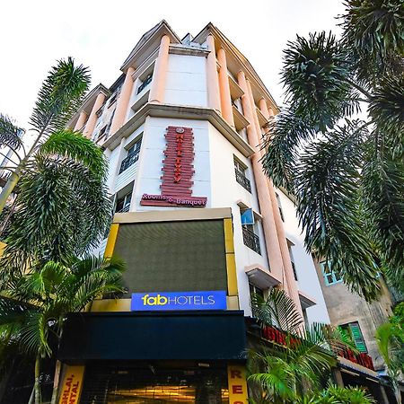 Fabhotel Prime Ivory Inn - Park Circus Calcutta Exterior foto